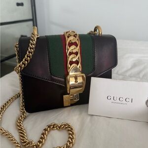 Gucci Sylvie Small Shoulder Bag – Black Leather
